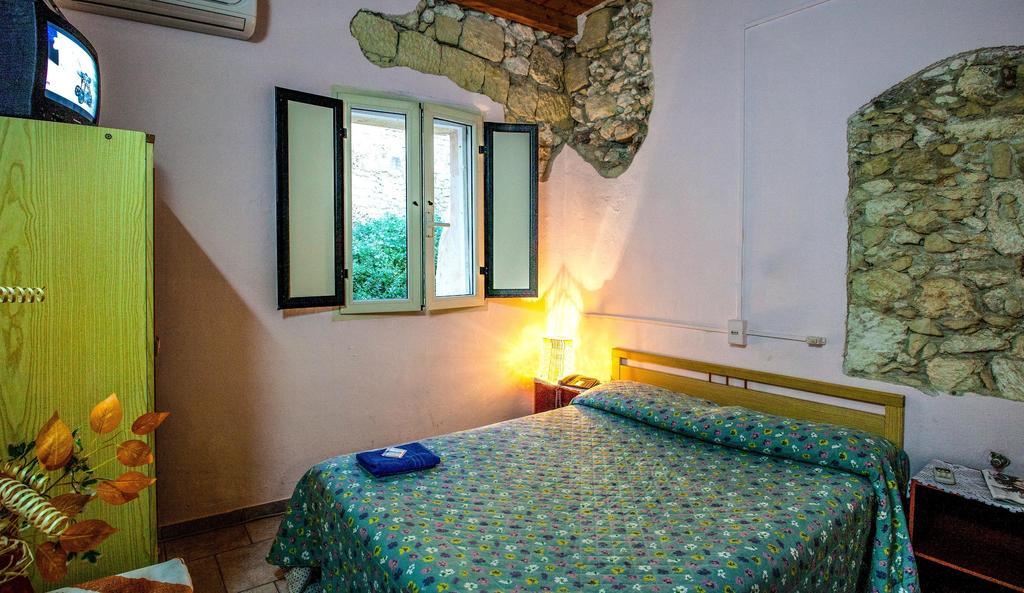 Albergo Aurora 칼리아리 객실 사진